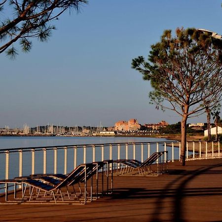 Mobilhome En Face Des Plages Hyères Exteriér fotografie